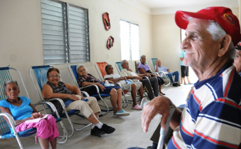 hogar ancianos en Cuba
